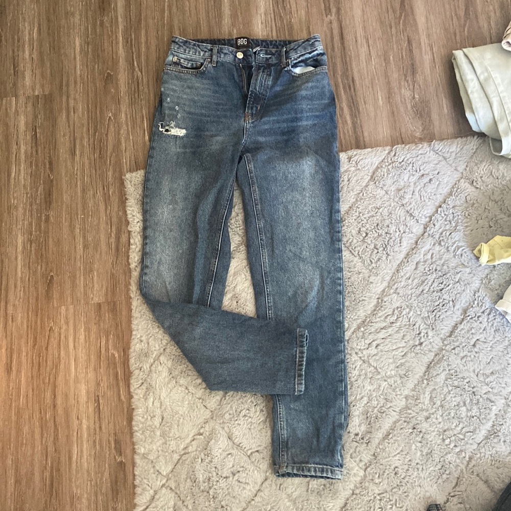 BDG Size 26 Mom Jeans